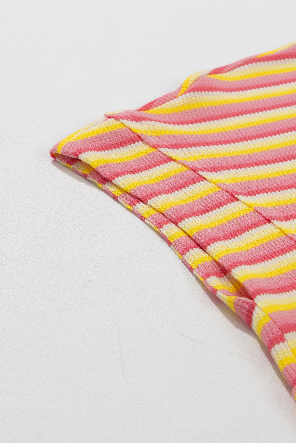 Ensemble pantalon large à rayures jaunes et arc-en-ciel avec ficelle et pompons