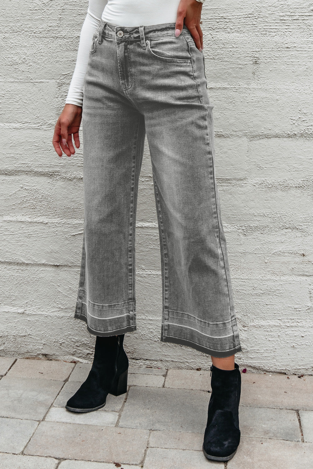 Gray Raw Hem Straight Leg Loose High Waist Jeans