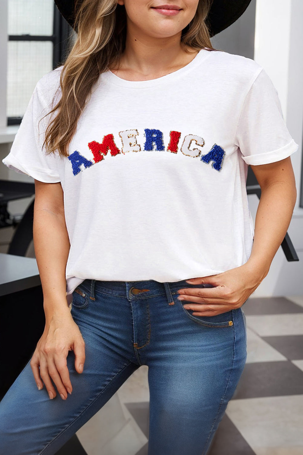 T-shirt blanc brodé en chenille AMERICA grande taille
