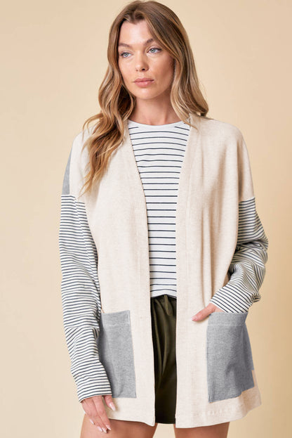 Cardigan ouvert à rayures noires et patchwork avec poche