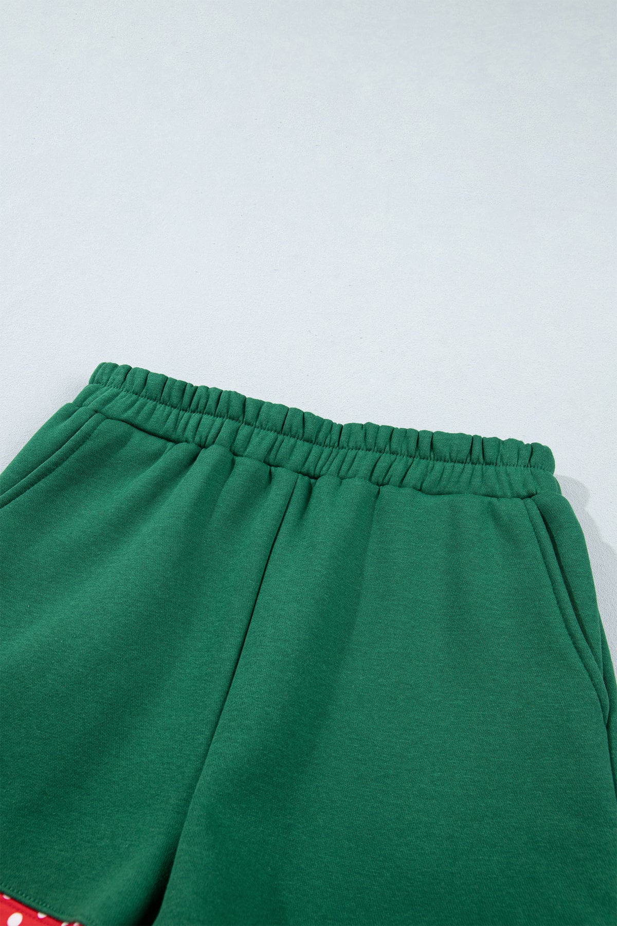 Evergreen Polka Dot Trim Baggy Pullover 2pcs Short Set