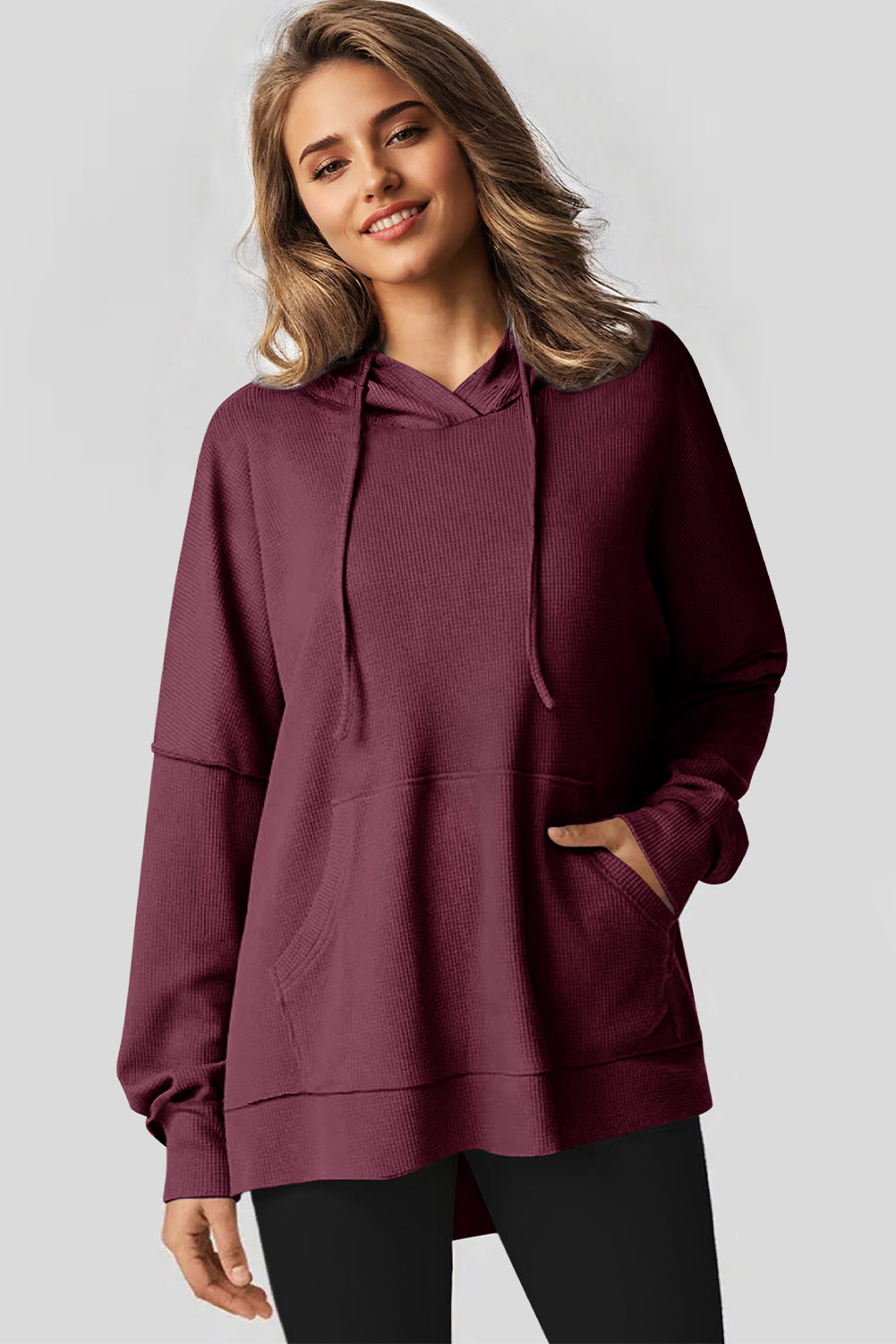 Sweat à capuche oversize en tricot gaufré Red Dahlia doublé polaire