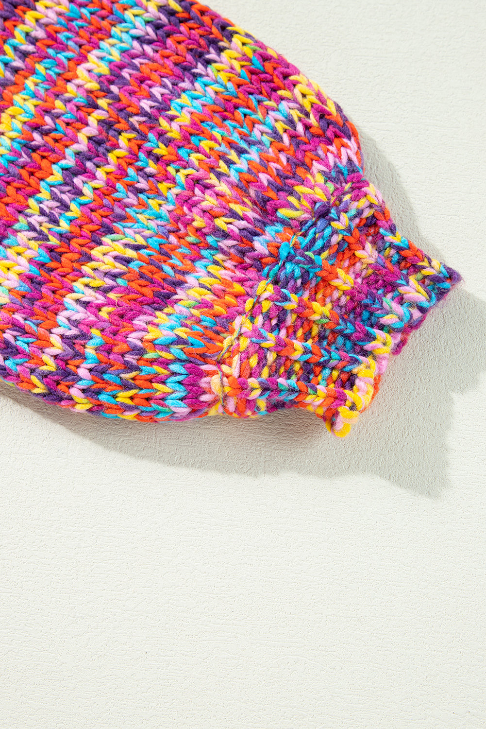 Cardigan ouvert à épaules tombantes et confettis roses