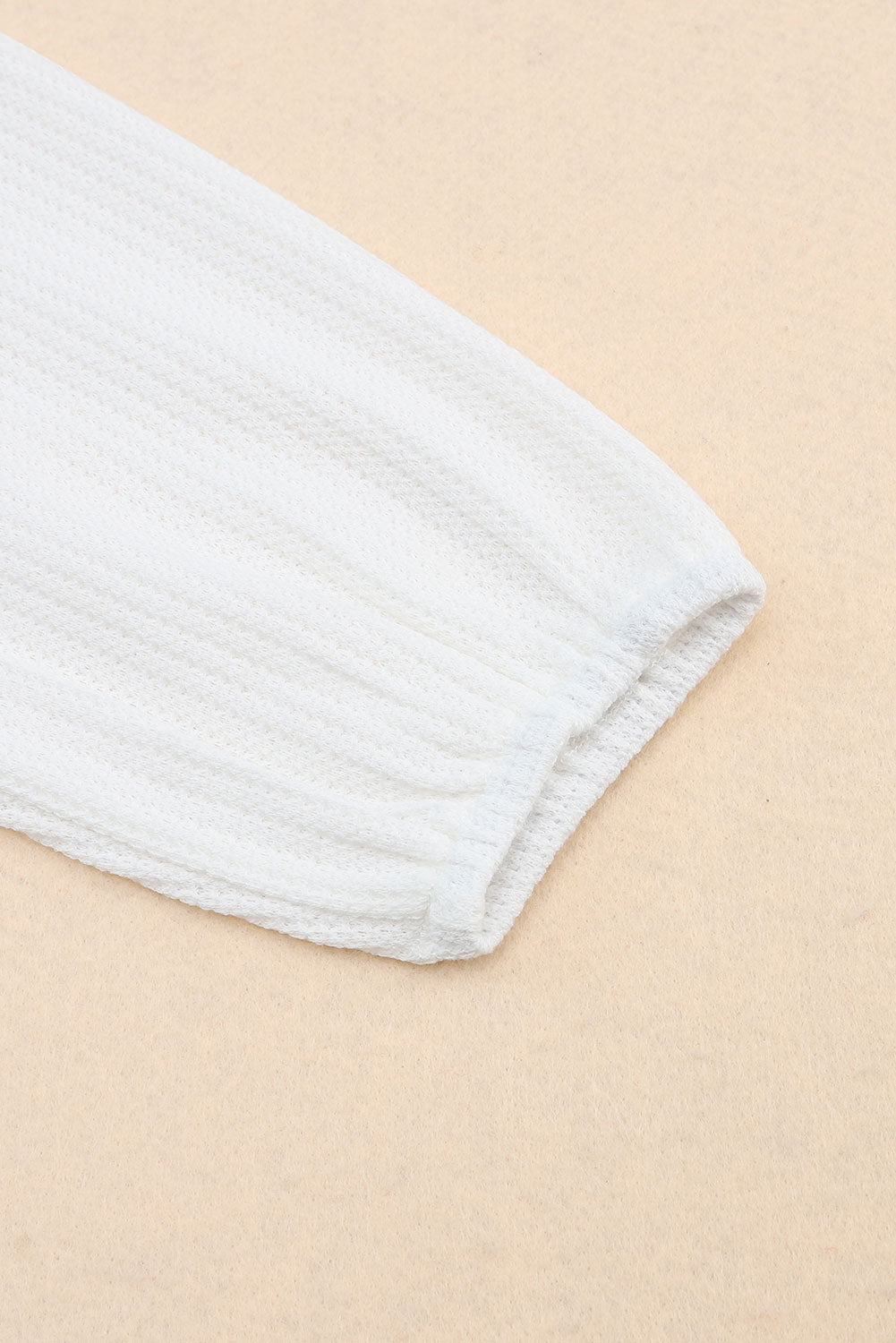 Ensemble de détente en tricot gaufré boutonné à manches longues et short 