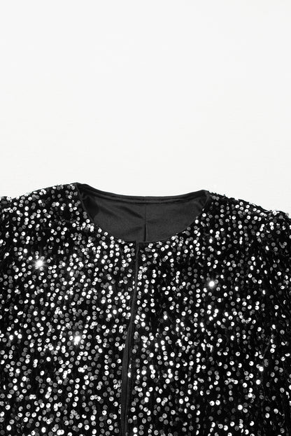 Veste courte ouverte à paillettes noires