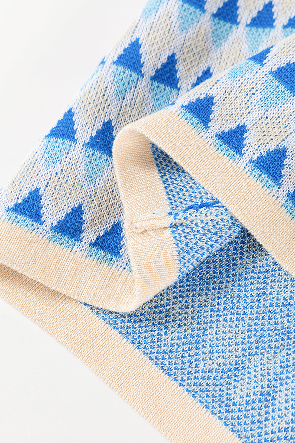 Sky Blue Stripe Geometric Print Round Neck Slim Fit Sweater Vest