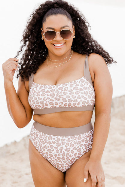 Ensemble de bikini à bordure contrastante