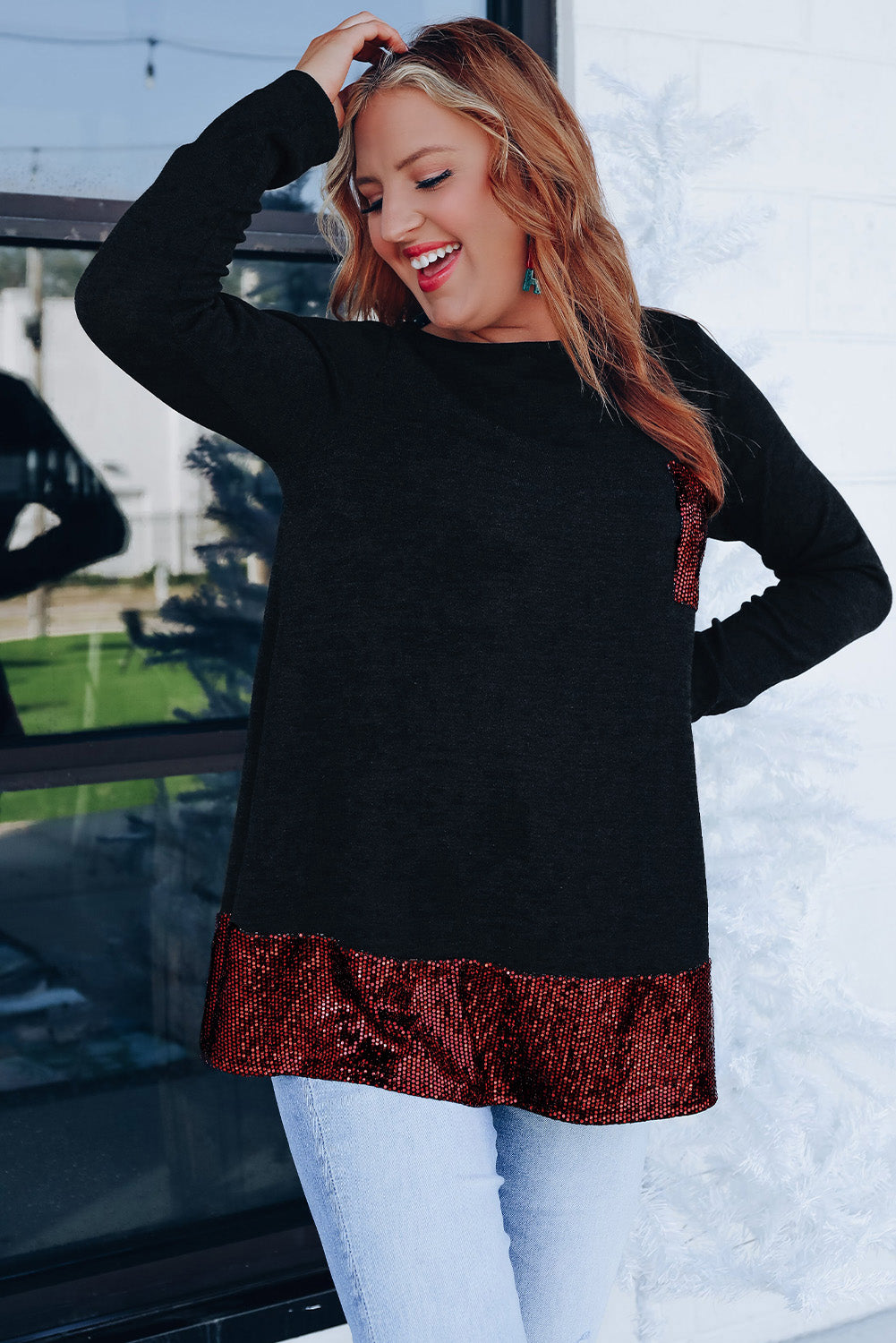 Top con dobladillo con volante y bolsillo de parche de lentejuelas