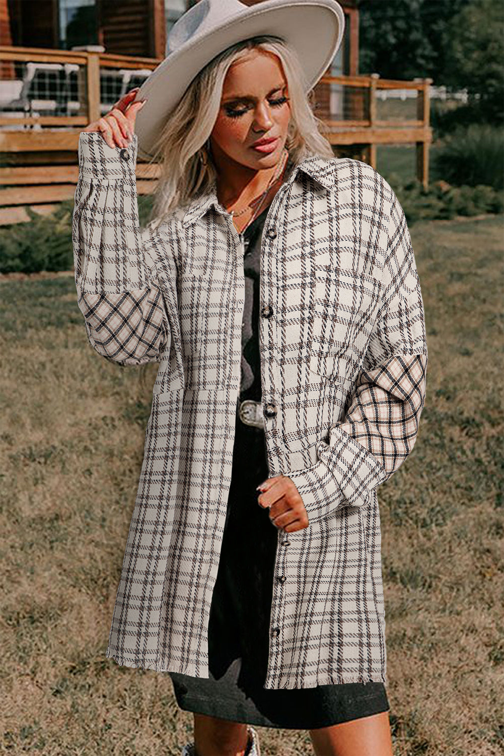 Robe chemise tunique boutonnée à carreaux à rayures blanches grande taille à ourlet brut