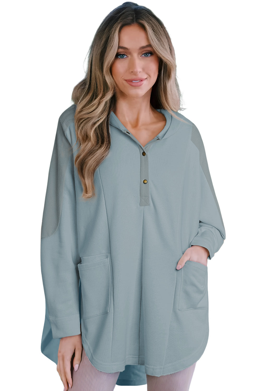 Sweat à capuche Henley surdimensionné avec poches latérales et patchwork de roses