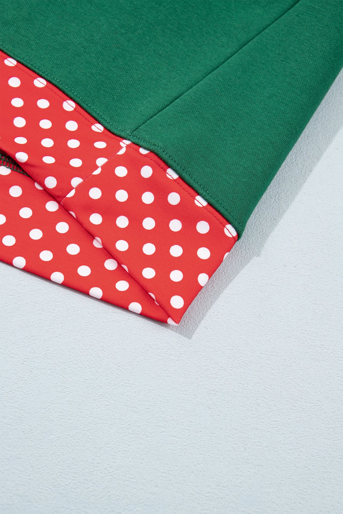 Evergreen Polka Dot Trim Baggy Pullover 2pcs Short Set