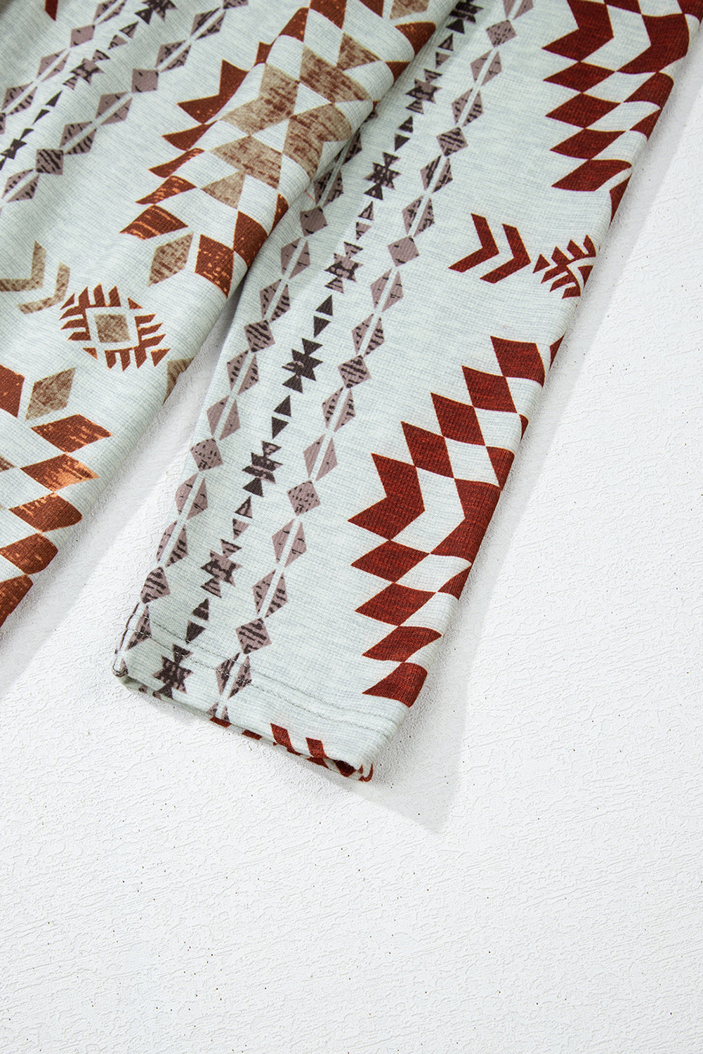 Cardigan long ouvert marron à imprimé aztèque occidental