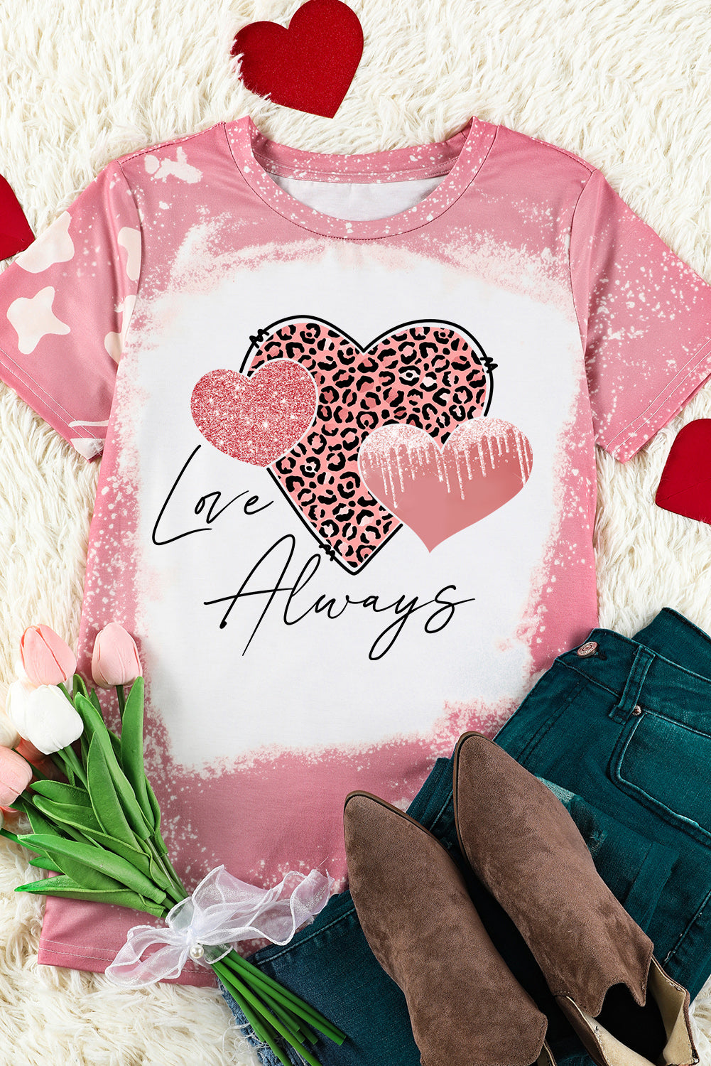 T-shirt graphique à imprimé léopard délavé « Love Always Heart »