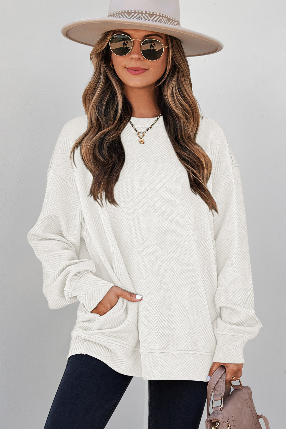 White Solid Color Textured Round Neck Drop Shoulder Pullover Sweatshirt