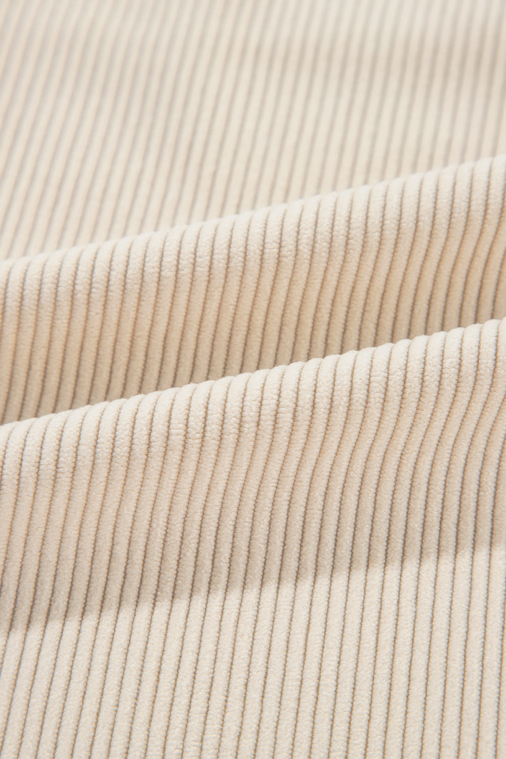 Veste-chemise en velours côtelé à motif pied-de-poule et patchwork avec poche à rabat