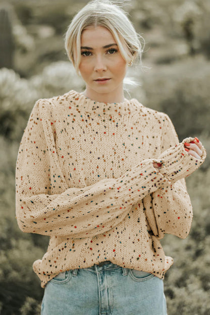 Pull ras du cou en maille torsadée beige à pois colorés 