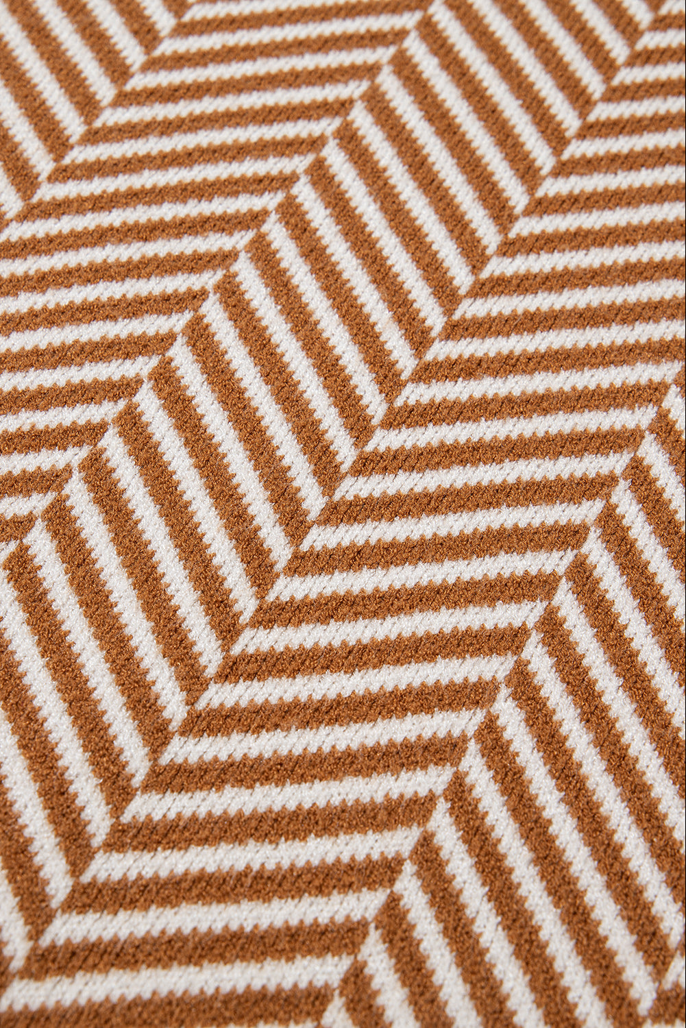 Pull ras du cou à épaules tombantes et bords contrastés couleur café