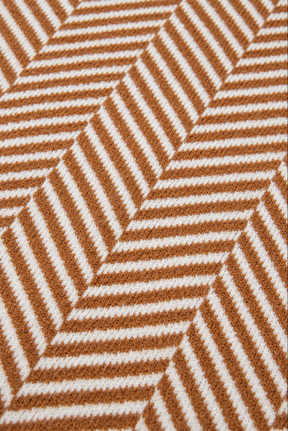 Pull ras du cou à épaules tombantes et bords contrastés couleur café