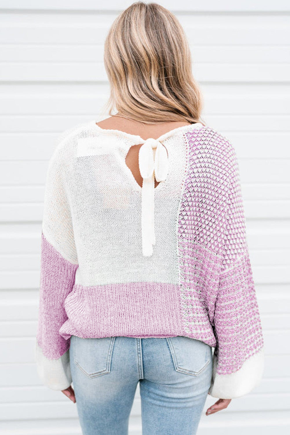 Pull Bonbon à nouer dans le dos et colorblock neutre
