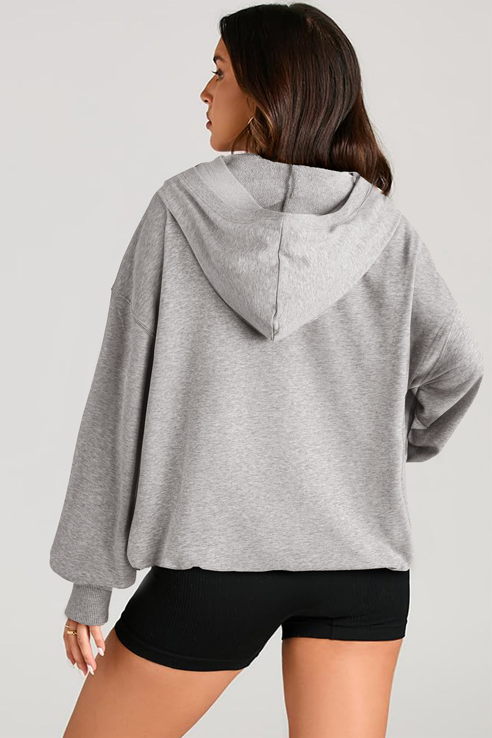 Sweat à capuche surdimensionné gris clair uni avec poche kangourou et demi-fermeture éclair