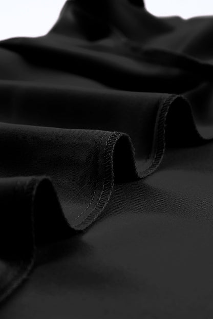 Chemisier à manches courtes et col en V avec bordure en dentelle