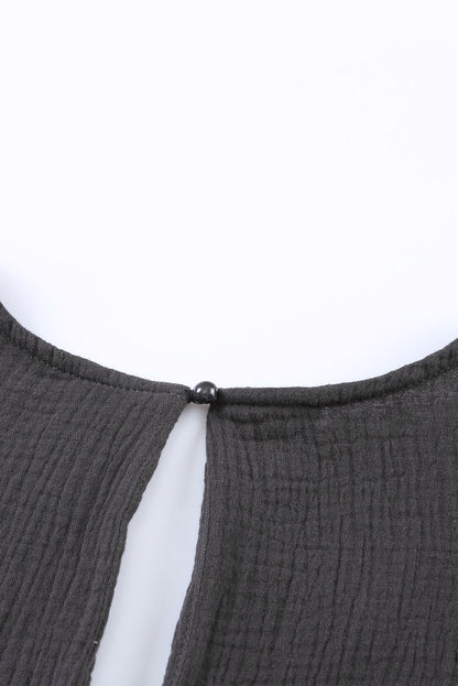 Minivestido babydoll enrollable de manga corta con cuello en V