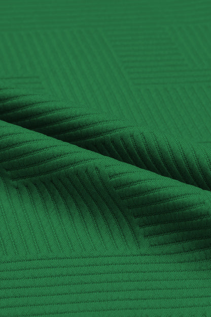 Conjunto de camiseta holgada con textura gris y pantalón con cordón