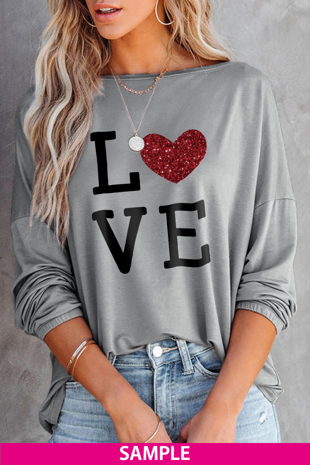 Haut ample à col large et manches chauve-souris 