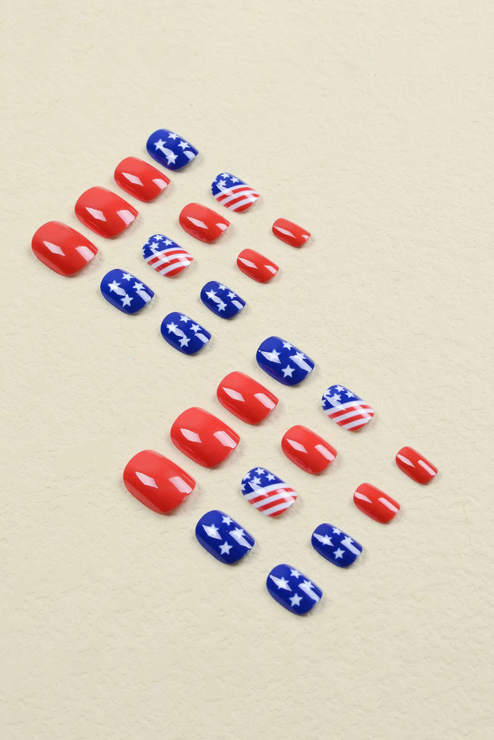 Uñas postizas multicolor con bloques de color de bandera estadounidense, 24 piezas