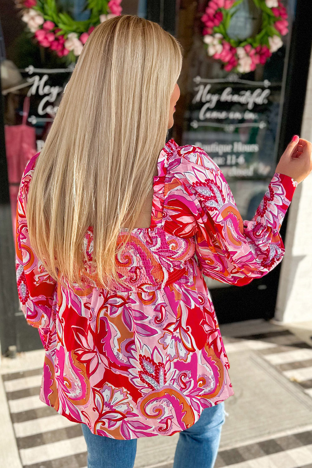 Blusa babydoll con cuello de corazón floral y talla grande roja 