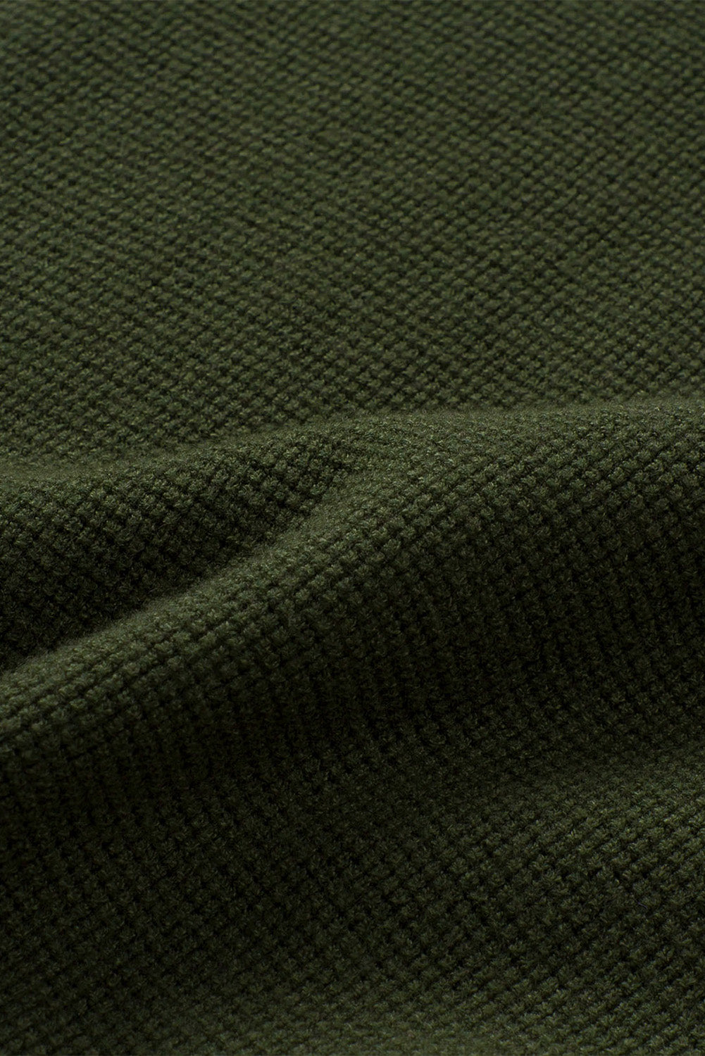 Pull en maille unie à manches rayées vertes 