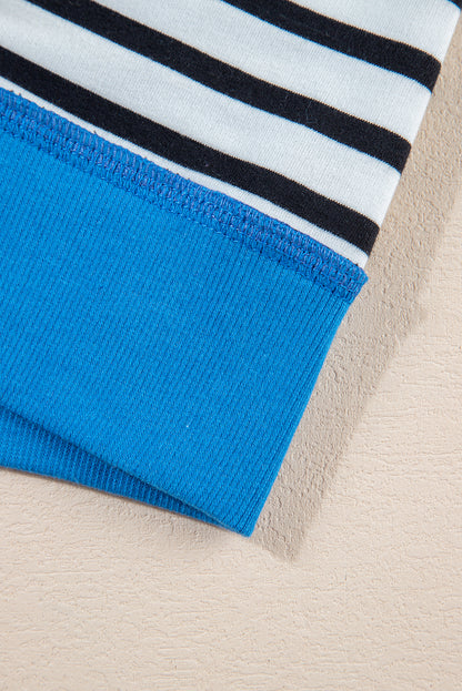 T-shirt oversize à rayures noires et coutures apparentes