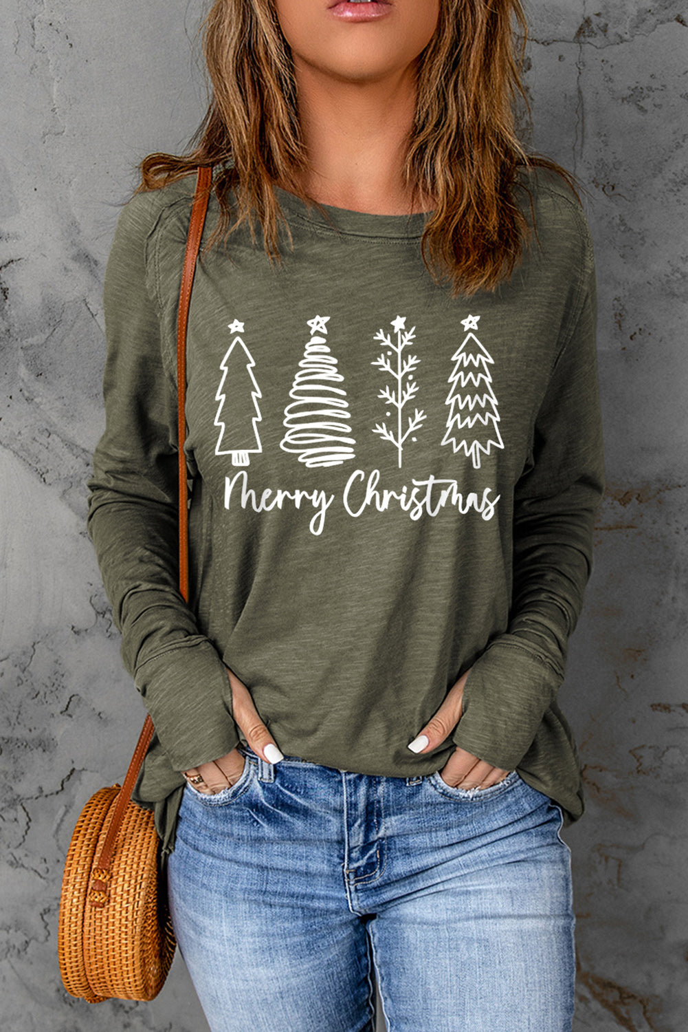 T-shirt graphique vert à manches trouées et motif sapins de Noël joyeux