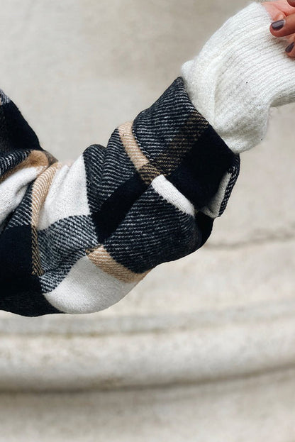 Chaqueta negra con dobladillo con flecos y bolsillo con botones a presión a cuadros 