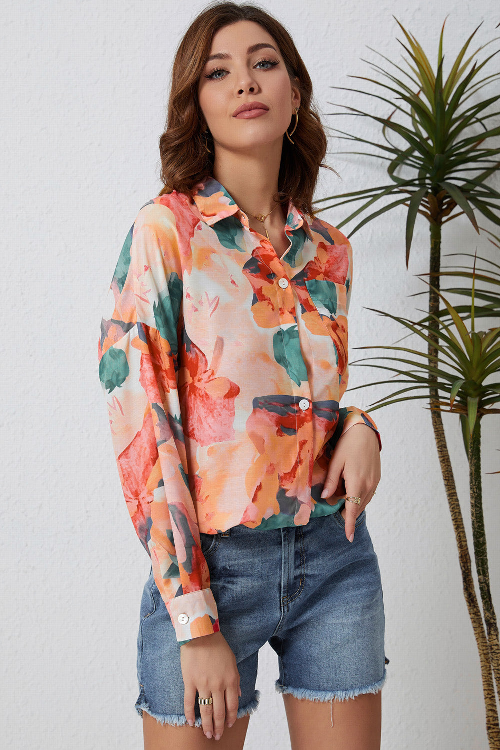 Camisa holgada con estampado floral
