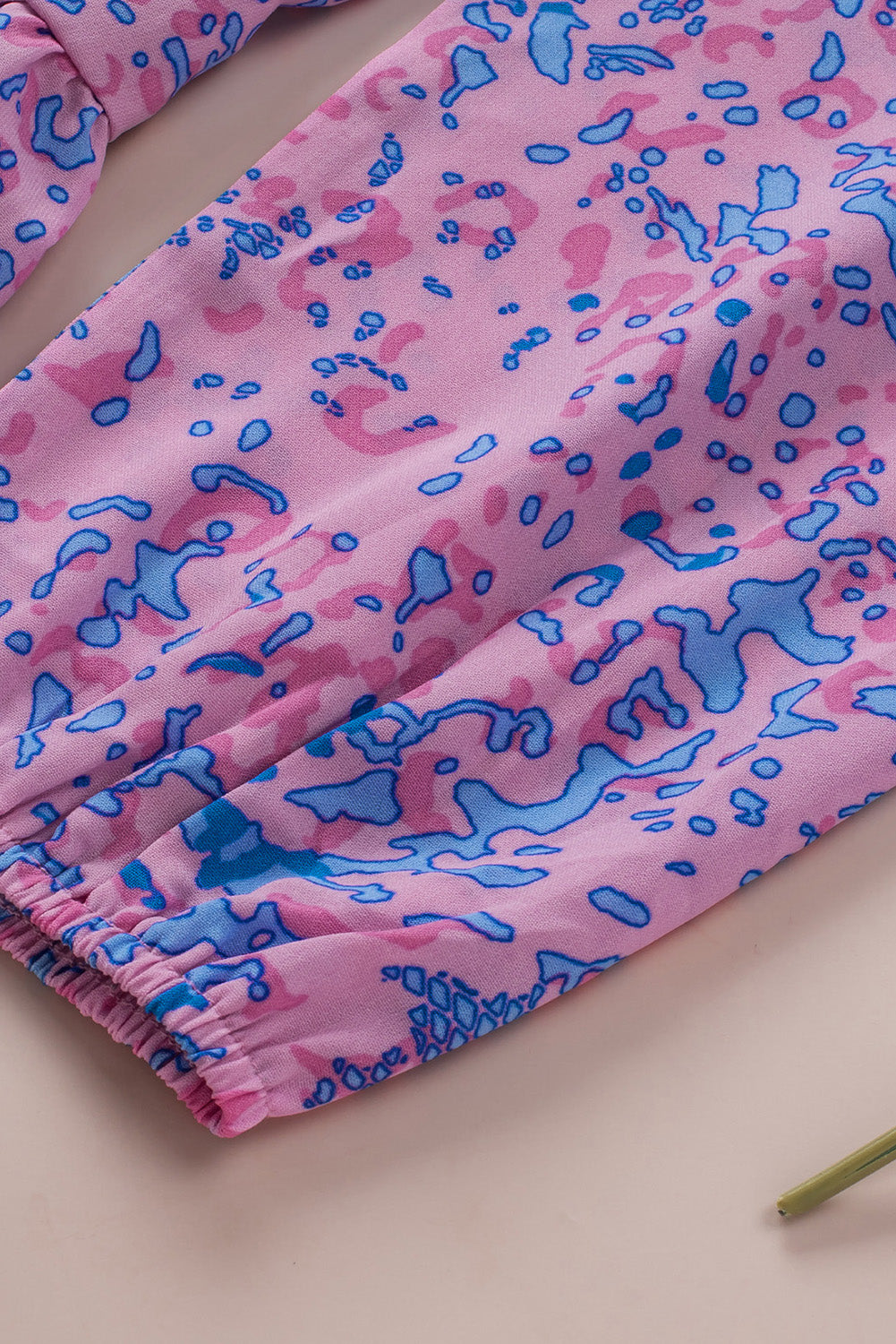 Haut à lacets et volants à imprimé léopard 