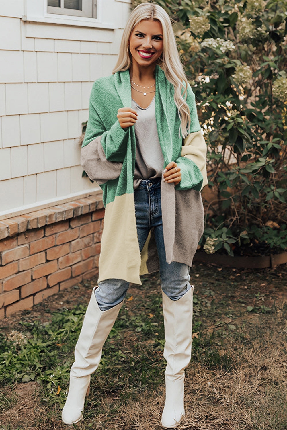 Cardigan épais drapé vert colorblock ouvert sur le devant 