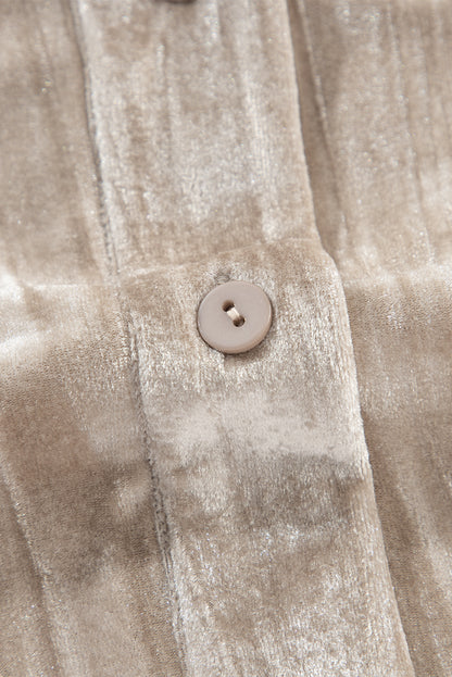 Chemise ample en velours boutonnée avec poches poitrine et coupe ample en polaire dorée