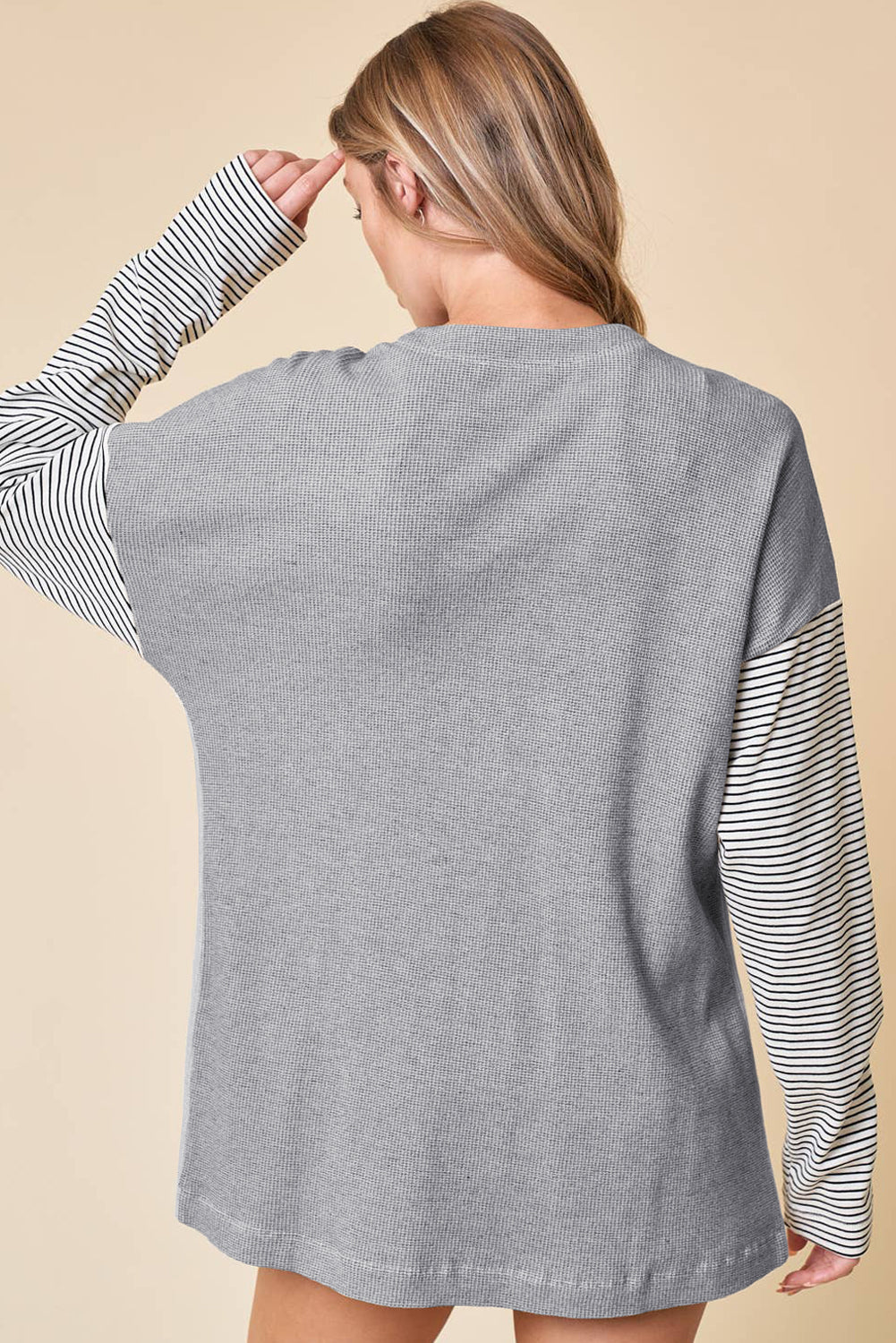 Cardigan ouvert à rayures noires et patchwork avec poche