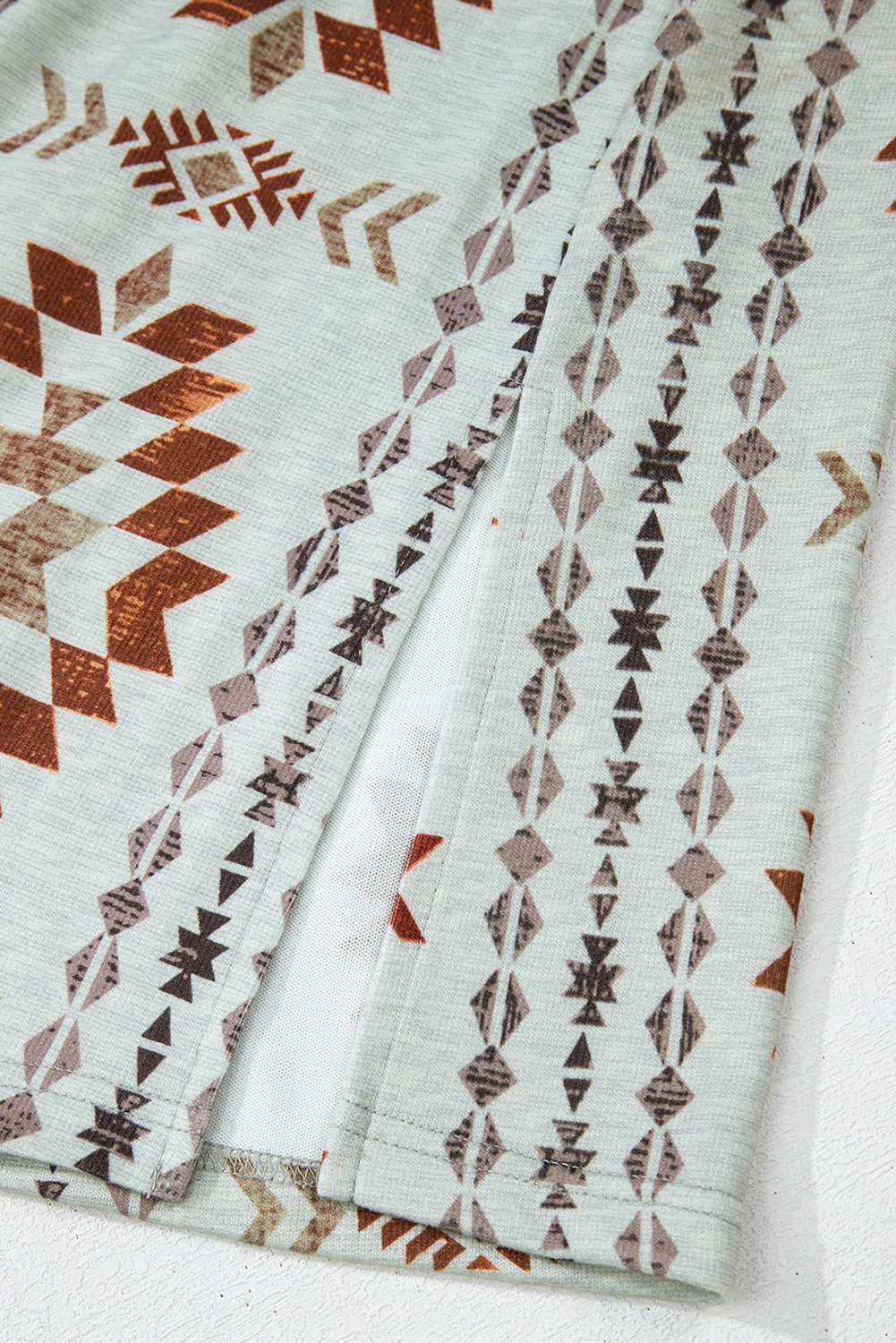 Cardigan long ouvert marron à imprimé aztèque occidental