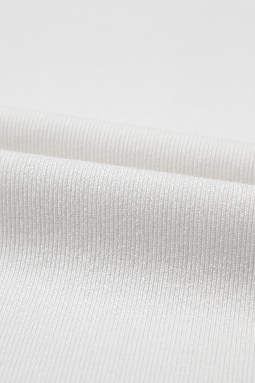 Haut à manches florales contrastées blanches Ricrac