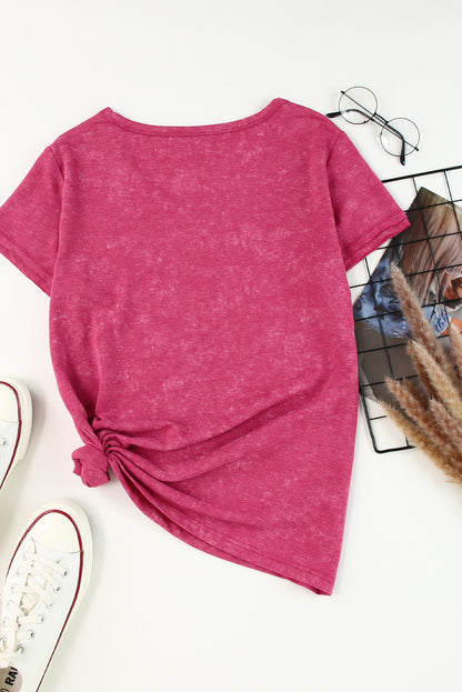 Camiseta de manga corta con cuello en V y lavado mineral