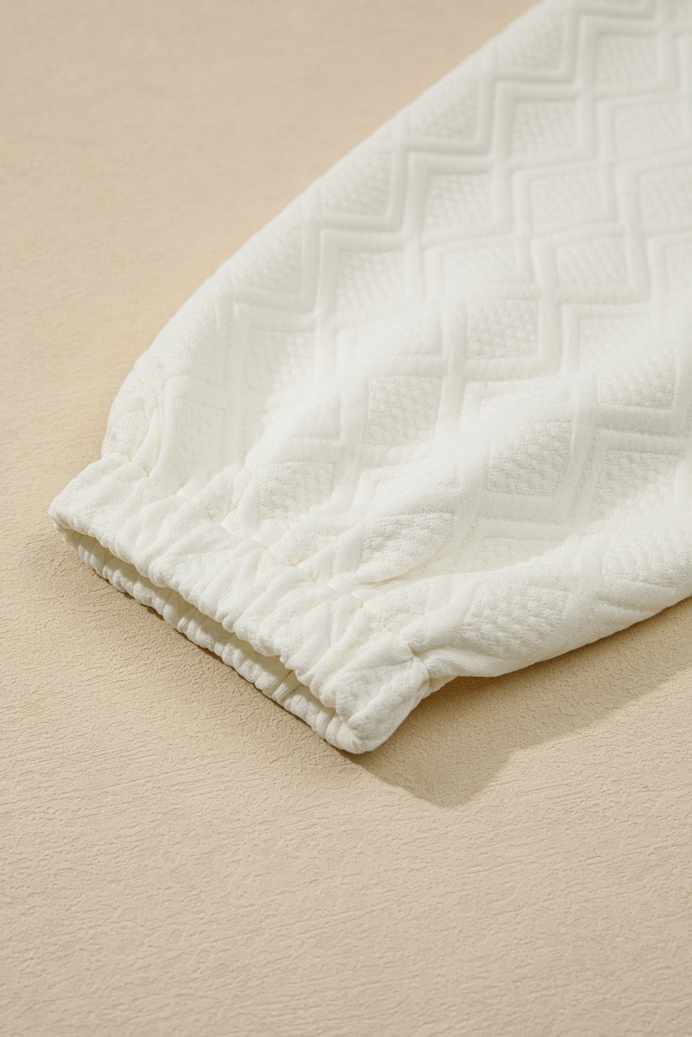 Beige Plus Size Rhombus Texture Contrast Striped Collar Baggy Sweatshirt