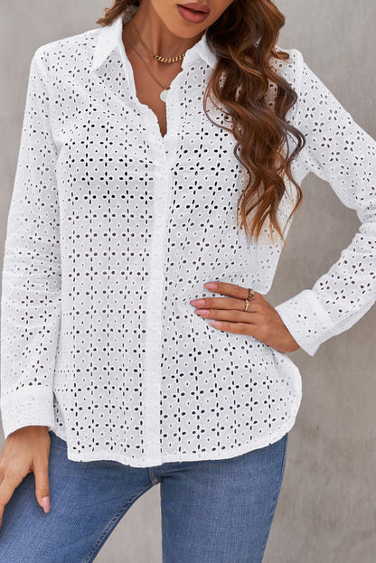 Camisa ahuecada con estampado floral de ojales de manga larga