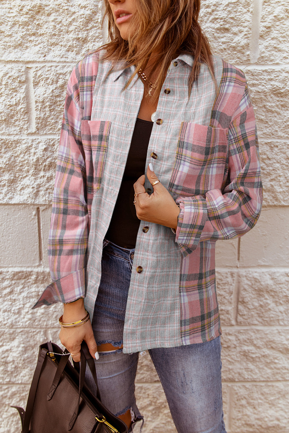 Chemise à manches longues boutonnée à carreaux et blocs de couleurs