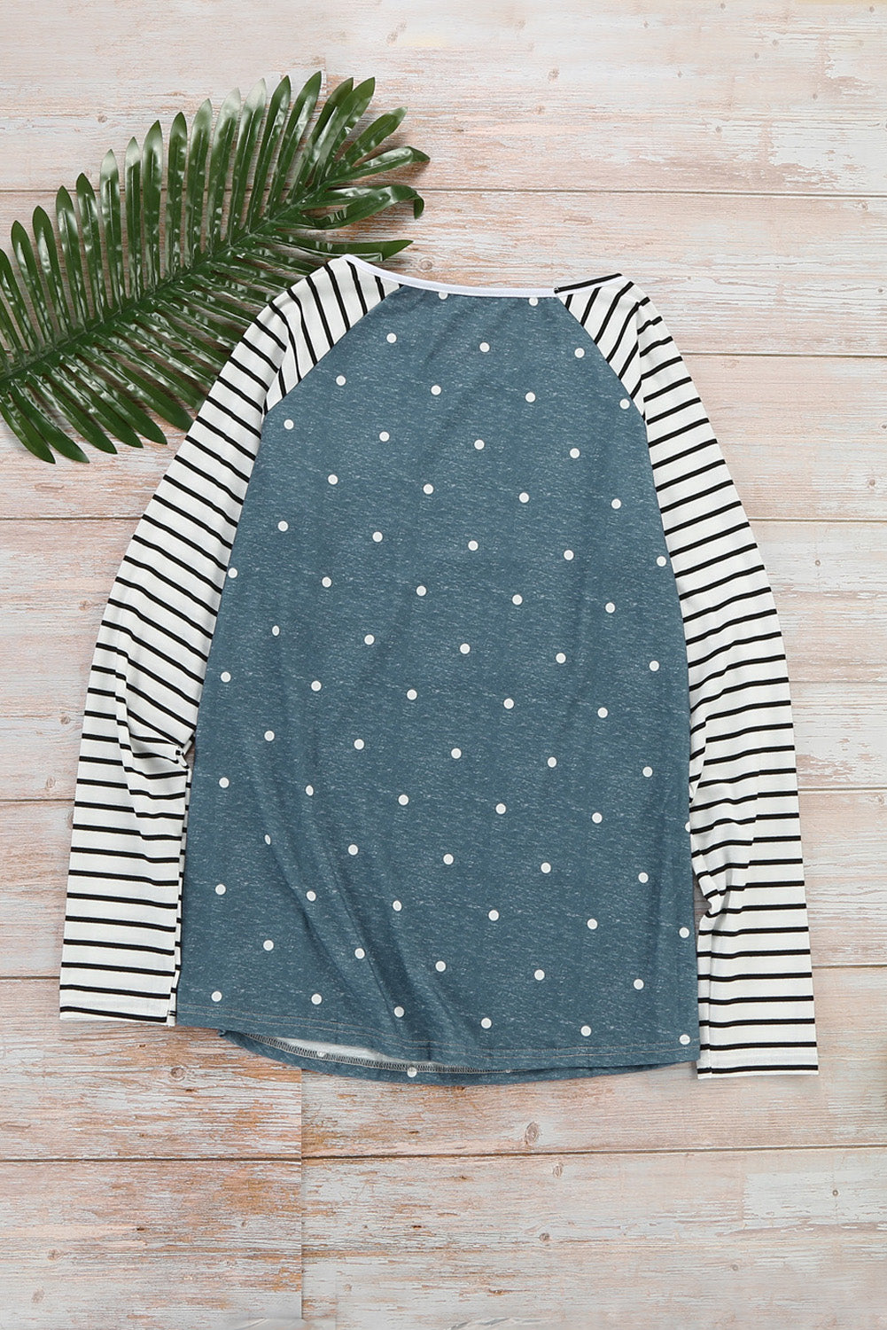 Top de manga a rayas con panel de leopardo negro con bolsillo de lentejuelas