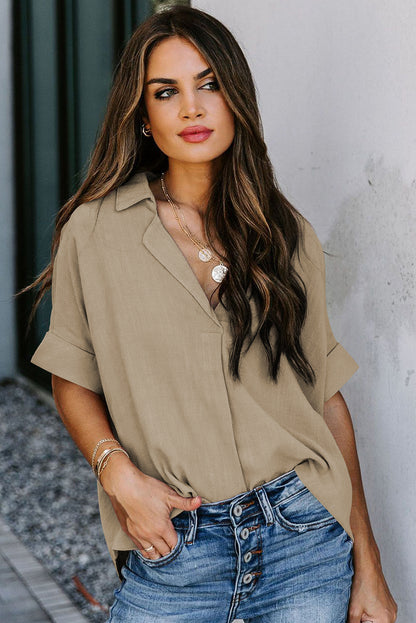 Camisa lisa con botones de manga corta