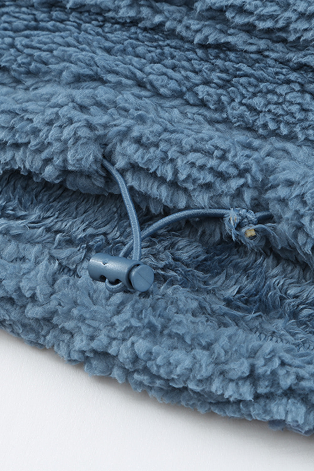 Sweat-shirt à capuche zippé 1/4 en sherpa avec kangourou