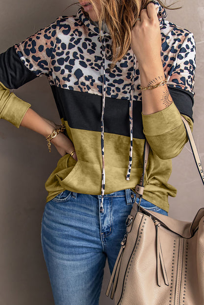 Sweat à capuche léopard tie-dye colorblock