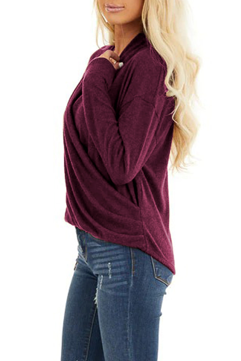 Haut à manches longues et col en V avec ourlet torsadé irrégulier